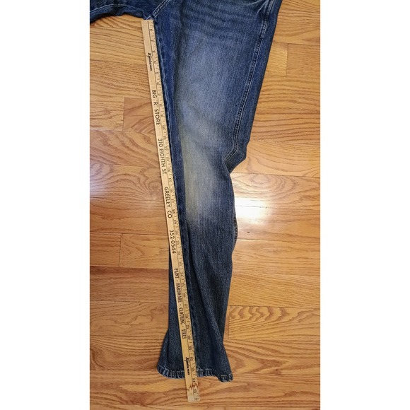 Wrangler Retro Slim Straight Mens Blue Denim Jeans Distressed Size 34x36 - Picture 8 of 10